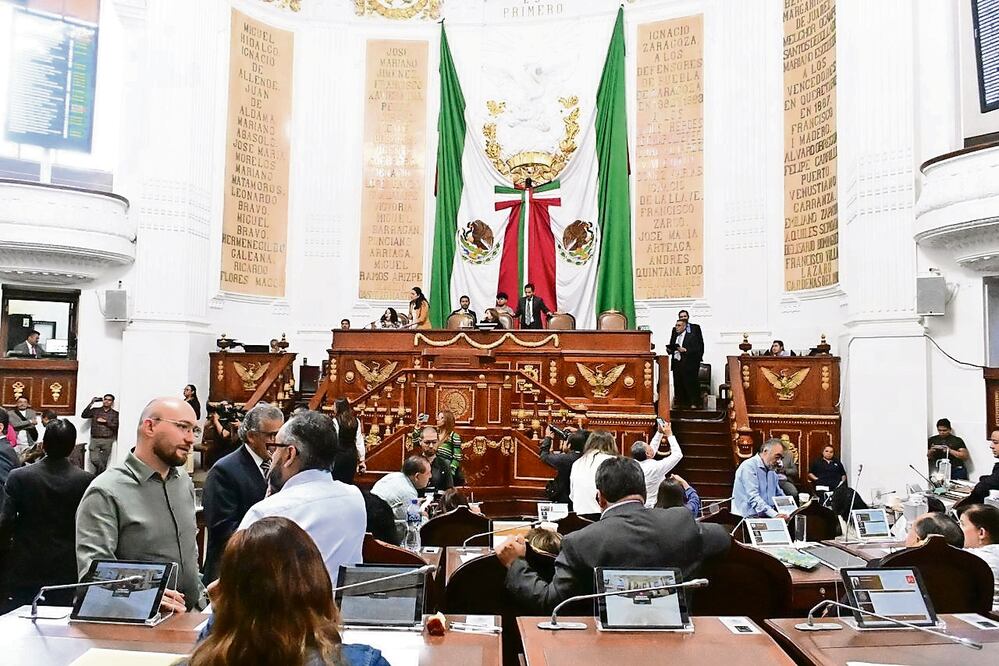 El pleno del Congreso de la Ciudad de México realizó este jueves otro
periodo extraordinario. Foto Especial