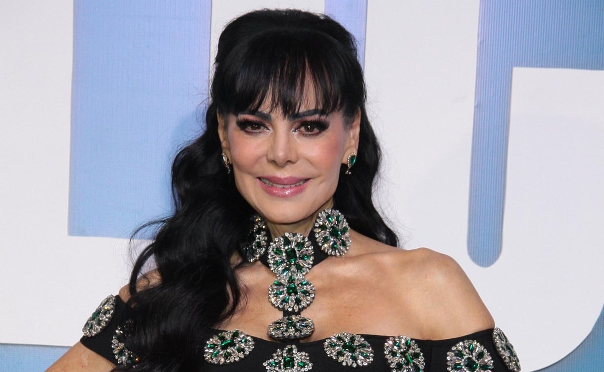 Le détail émotionnel que Maribel Guardia portait dans sa robe lors des mañanitas à la Vierge de Guadalupe