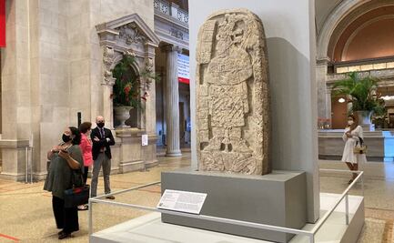Dos reyes mayas son los nuevos custodios de la entrada del MET de NY