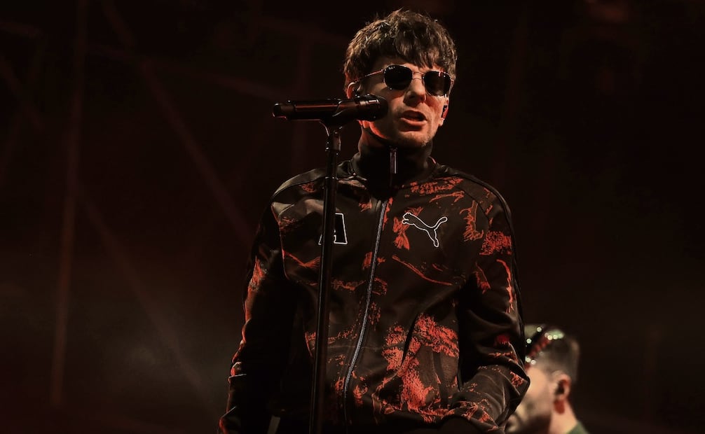 El cantante británico Louis Tomlinson puso a bailar a sus fans con los temas “Lemonade” y “On fire”. También se puso sentimental y pronunció su amor por México antes de interpretar “Saturdays”. Foto: Gabriel Pano/EL UNIVERSAL