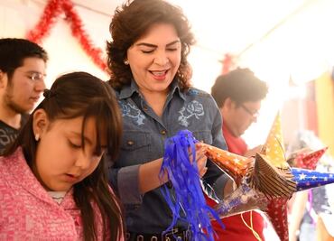 Convive Ivonne Ortega con niños en La Merced