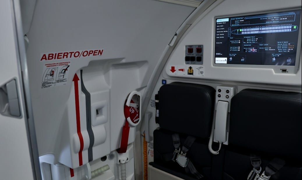 Imagen de la llegada de la quinta aeronave EMBRAER E-195 para Mexicana de Aviación en el Aeropuerto Internacional Felipe Ángeles, en Santa Lucía. Foto: Fernanda Rojas /EL UNIVERSAL