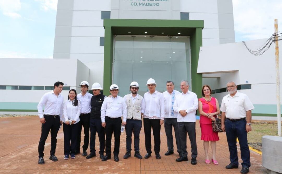 Alejandro Svarch Pérez, director general del IMSS-Bienestar, al termino del recorrido de supervisión que realizó, junto con el gobernador Américo Villarreal Anaya. Foto: Especial