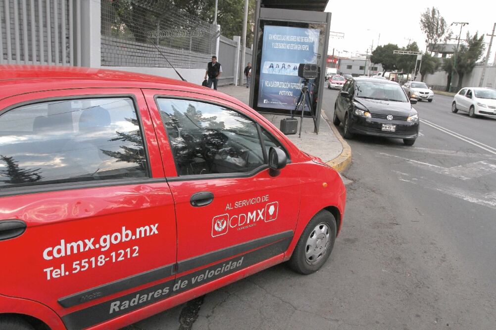 Entre los temas impugnados están las infracciones generadas a partir de las fotomultas que captan violaciones al Reglamento de Tránsito (ARCHIVO EL UNIVERSAL)