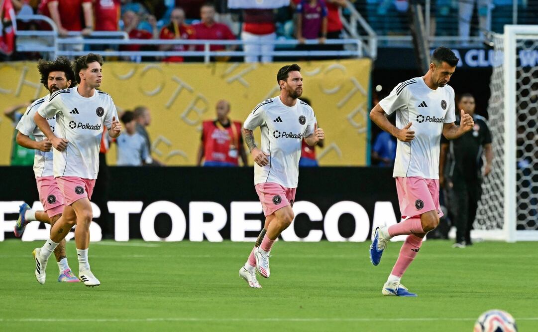 El delantero argentino debe salir más acertado para ayudar a los suyos. Foto: Chandan Khanna / AFP