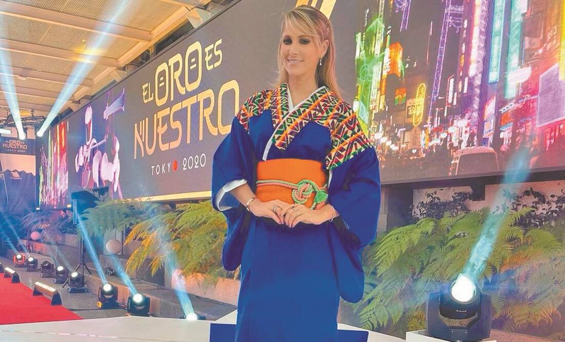En redes, Inés mostró su kimono con bordados mexicanos. Foto: INSTAGRAM