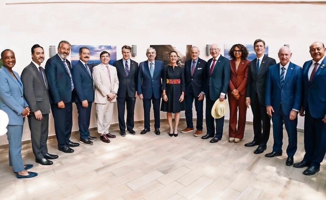 Senadores y diputados federales de Estados Unidos se reunieron ayer con Claudia Sheinbaum, futura presidenta de México, y con Juan Ramón de la Fuente, quien será el secretario de Relaciones Exteriores. Foto: Especial