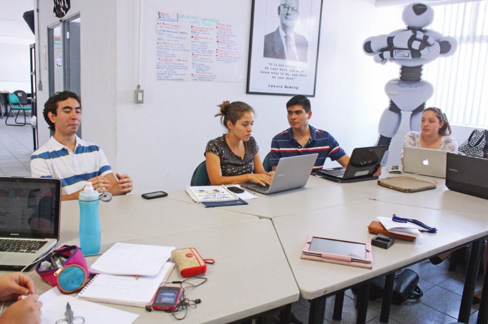 ARCHIVO EL UNIVERSAL