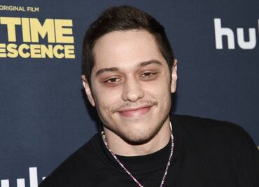 Pete Davidson renuncia a viaje espacial en cohete de Jeff Bezos