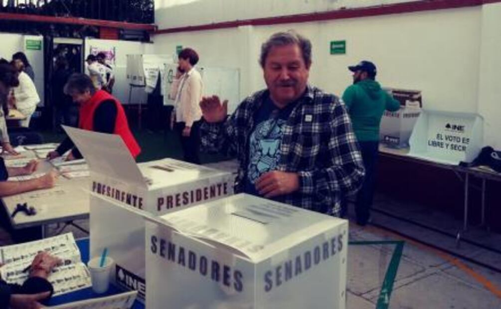 Poniatowska y Taibo II salen a votar por México