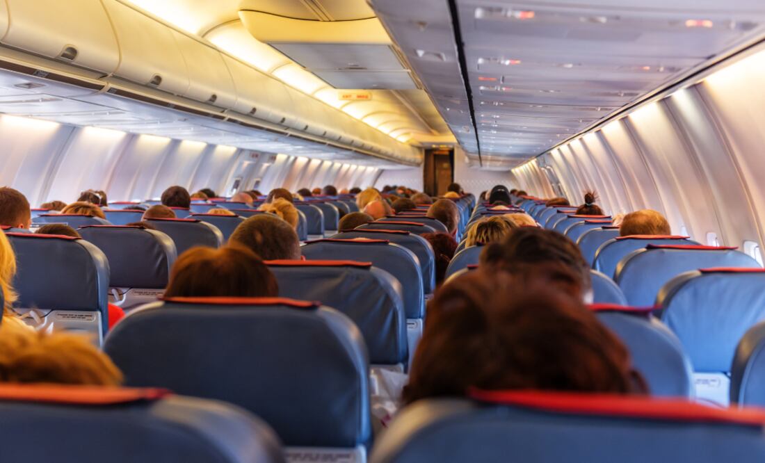 El sitio web SeatGuru te muestra un mapa detallado del interior del avión. (Foto: iStock)
