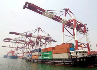 Recaudan las aduanas 25% de impuestos