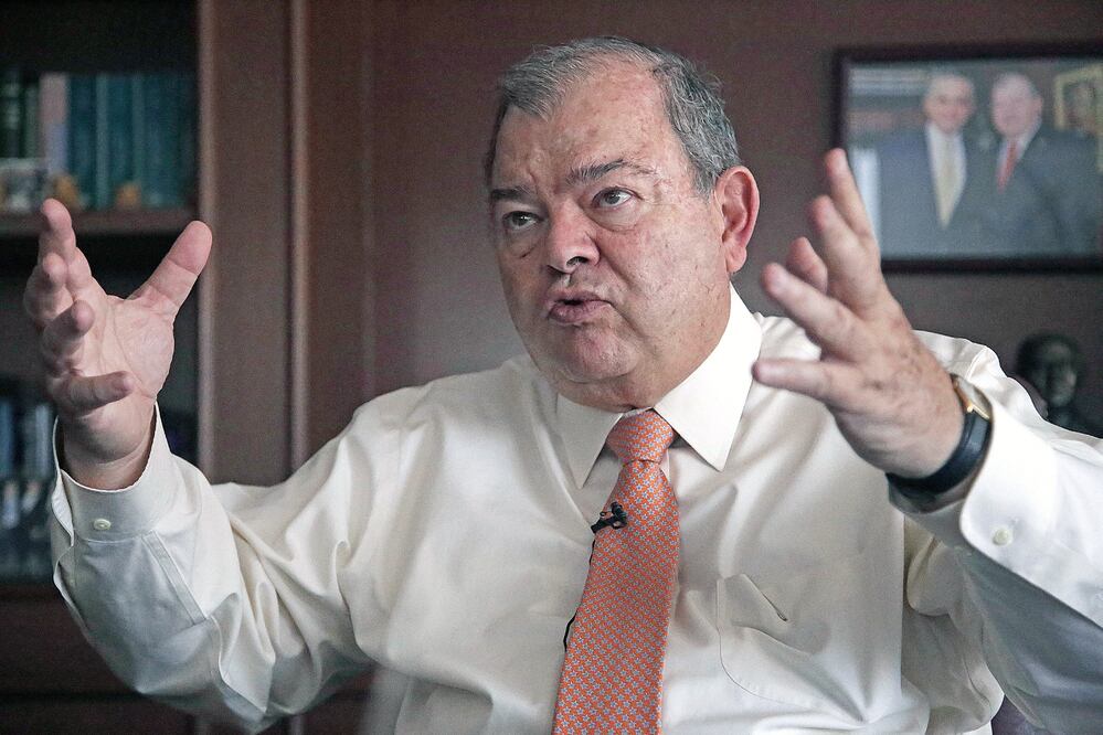 La votación para magistrado presidente del tribunal capitalino se realizará hoy. En la foto, el magistrado Edgar Elías Azar (ARCHIVO. EL UNIVERSAL)