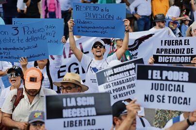 Consejería Jurídica de Presidencia impugna freno a fideicomisos