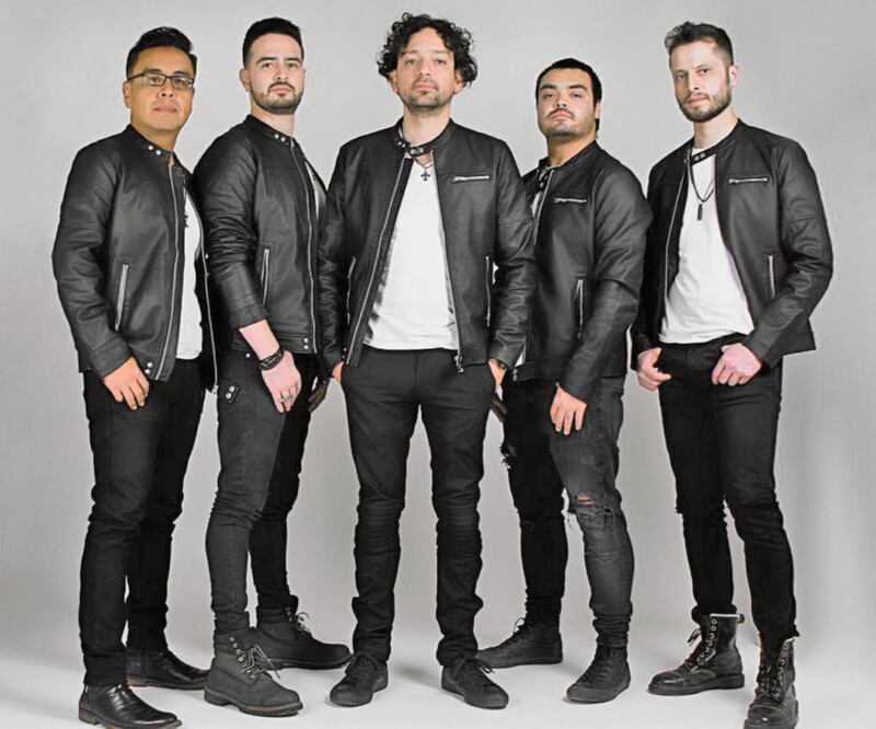 Tienen temas sobre lo que sucede, sin el fin de colgarse de situaciones delicadas, señalan. Foto: SONY MUSIC