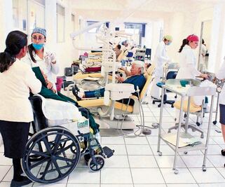 “Población calificará modelos de salud”