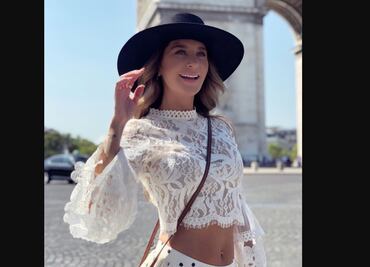 Geraldine Bazán, feliz en bikini entre dos "bombones" musculosos