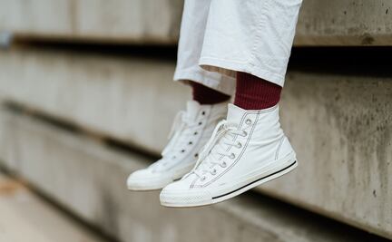 Guía para limpiar tus tenis blancos y dejarlos como nuevos