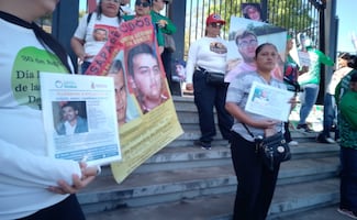 Madres buscadoras marchan en Día de las Madres; exigen avances en casos de desaparecidos y fosas clandestinas