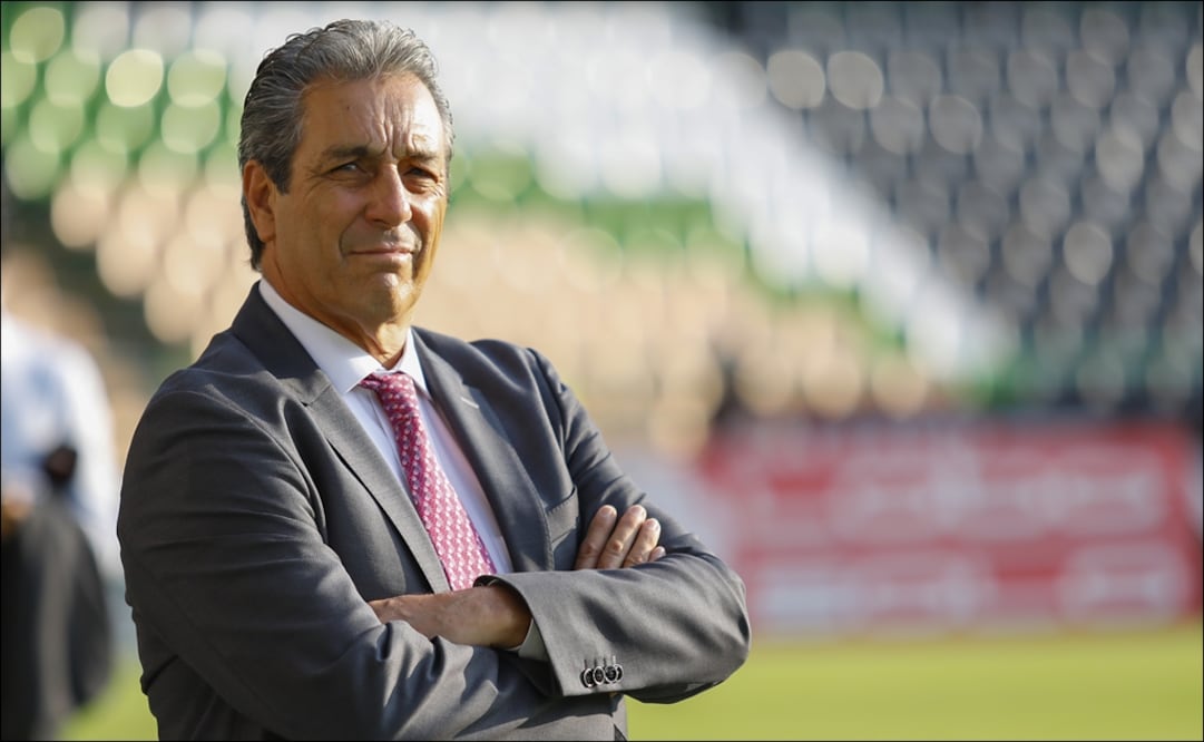 Técnico de las Chivas. Foto: Imago 7