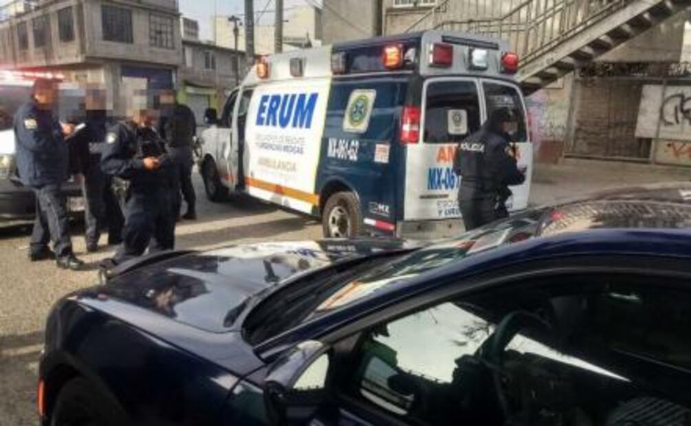 Intentan robarles moto y al huir caen de puente de más de 30 metros