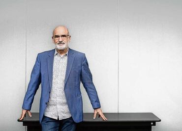 “Soy cronista no de grandes hechos, sino de gente”: Fernando Aramburu