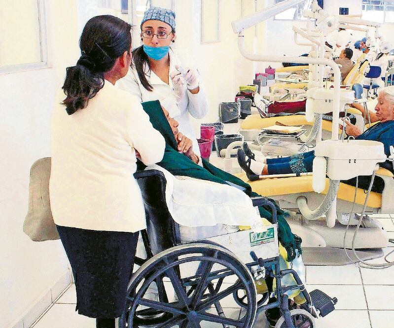 Atención. La creencia es que los entes privados son más eficientes que las instituciones públicas, pero no es así dijo Hugo López-Gatell Ramírez, subsecretario de Salud. ARCHIVO EL UNIVERSAL