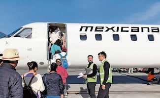Extrabajadores de Mexicana de Aviación esperan compra del segundo paquete de bienes inmuebles; ven voluntad política