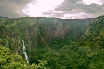 Lánzate a conocer las cascadas de Huaxtla, cerca de Guadalajara
