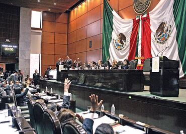 Declaran constitucional la Ley 3 de 3