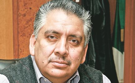 Is Lupillo Acosta with AMLO?