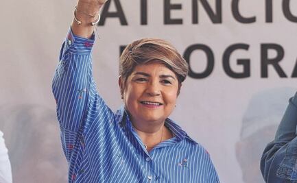 Alcaldesa de Guasave se pone “oficial” con madres buscadoras