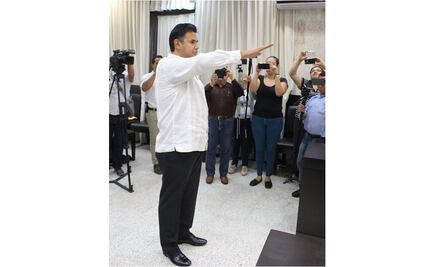 Congreso estatal nombra a nuevo gobernador de Chiapas