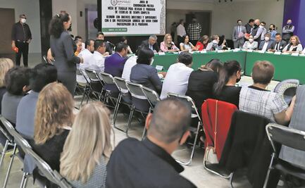 Docentes abogan por escuelas de tiempo completo
