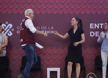 Sheinbaum entrega apoyos a sociedades cooperativas en la CDMX