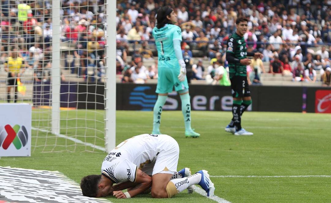 Pumas, también en caída libre; caen goleados 5-1 ante Santos. Foto: Carlos Mejía/EL UNIVERSAL.