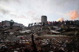 Terremoto Venezuela: sube a 1,943 la cifra de muertos; más de 6,400 personas fueron rescatadas