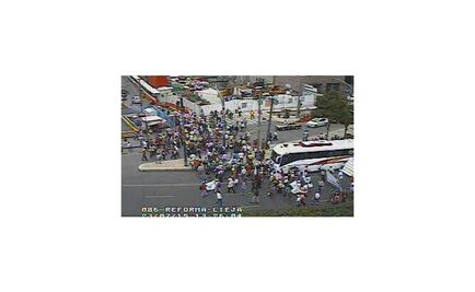 Electricistas marchan en Río Ródano