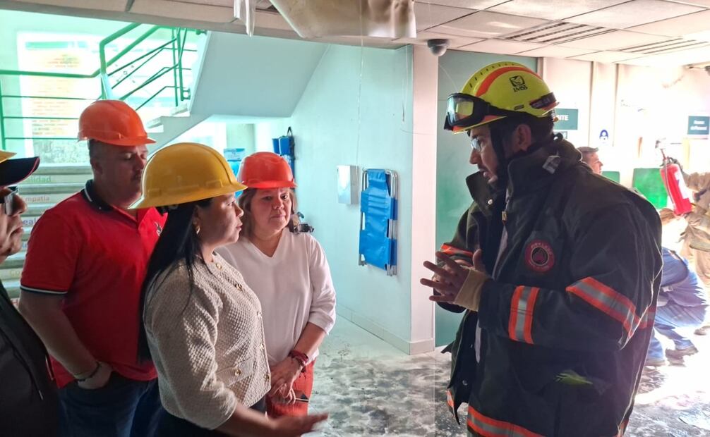 La delegada del IMSS Morelos, Mónica Arriaga, informó que el incendio solo tuvo daños materiales. | Foto: Especial.