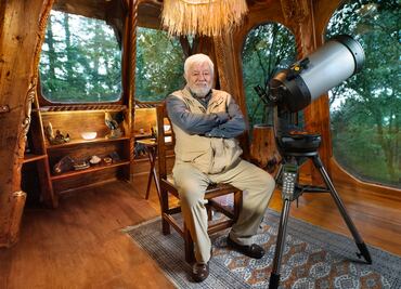 Cuánto cuesta pasar una noche en la casa de Jaime Maussan