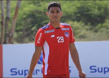 Video. Teófilo Gutierrez falla penal de manera monumental