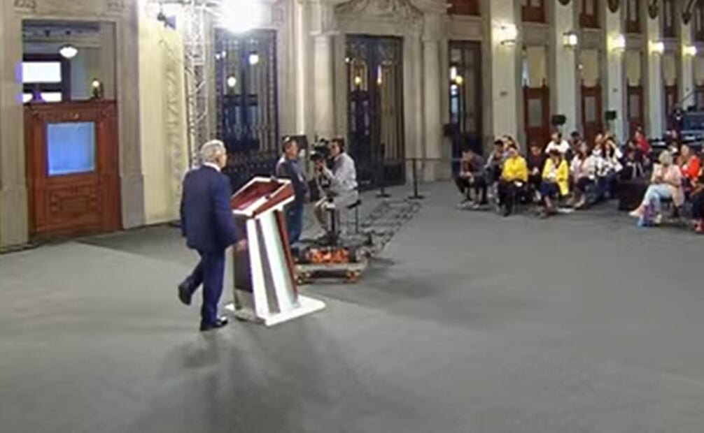 AMLO dice parado en un pie que el plan es que no haya corrupción