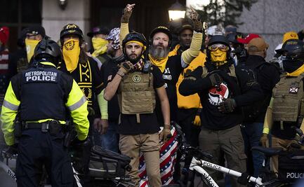 Reportan al menos una persona herida durante tiroteo en protesta en EU