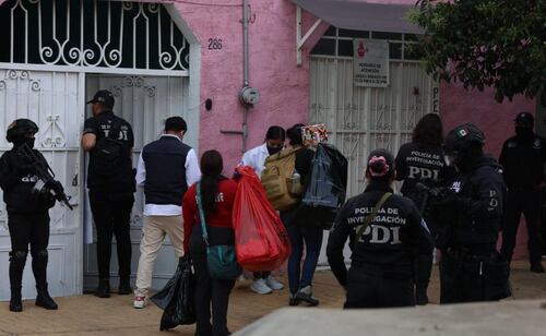  Durante la intervención se localizaron indicios relevantes y se resguardó a un perro en el inmueble. | Foto: Osmar Alvarado | El Universal