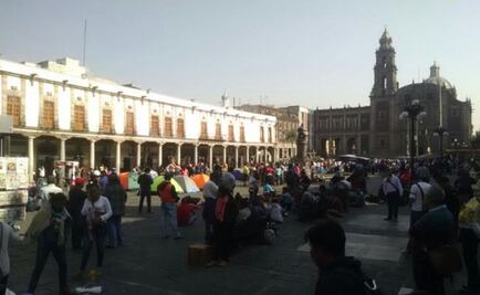 Dissident teachers conduct a sit-in in central Mexico City