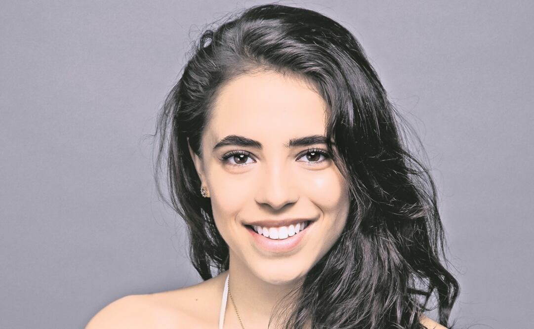 Arantza se ha sometido a cursos para lograr las contorsiones necesarias. (CORTESÍA)