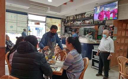 En Neza, aficionados van restaurantes para ver el primer partido de Qatar 2022