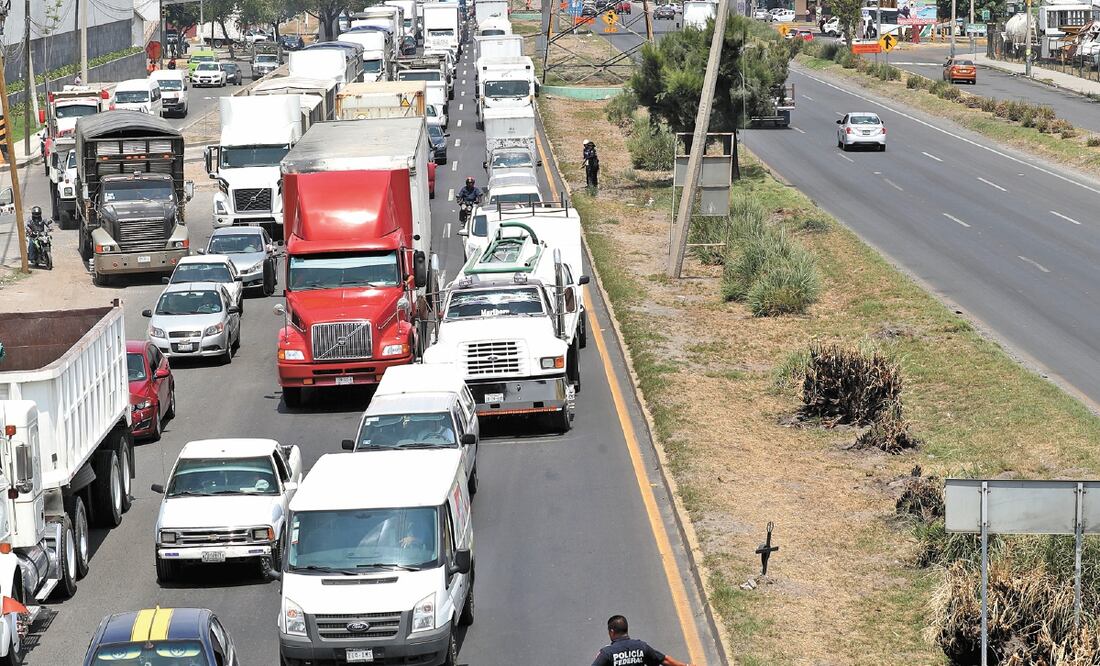 El gobierno municipal creó tres grupos especiales para combatir el robo de vehículo, a trasporte de carga y a transporte público. ARCHIVO EL UNIVERSAL