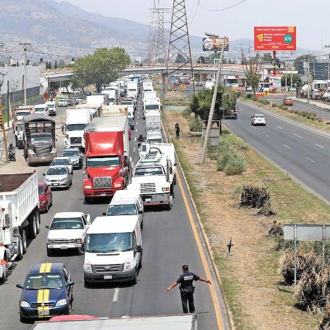 El gobierno municipal creó tres grupos especiales para combatir el robo de vehículo, a trasporte de carga y a transporte público. ARCHIVO EL UNIVERSAL
