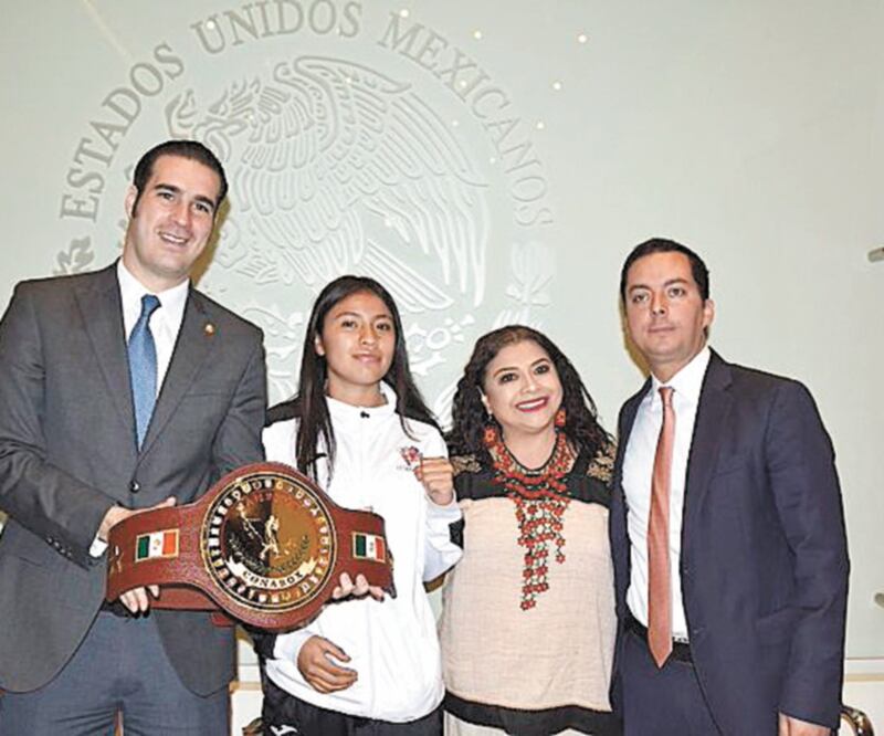 Celebran el deporte. Clara Brugada detalló que la clase será impartida por boxeadoras y boxeadores como Julio César Chávez. TOMADA DE TWITTER